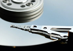 Hitachi обещает 4-терабайтные жесткие диски